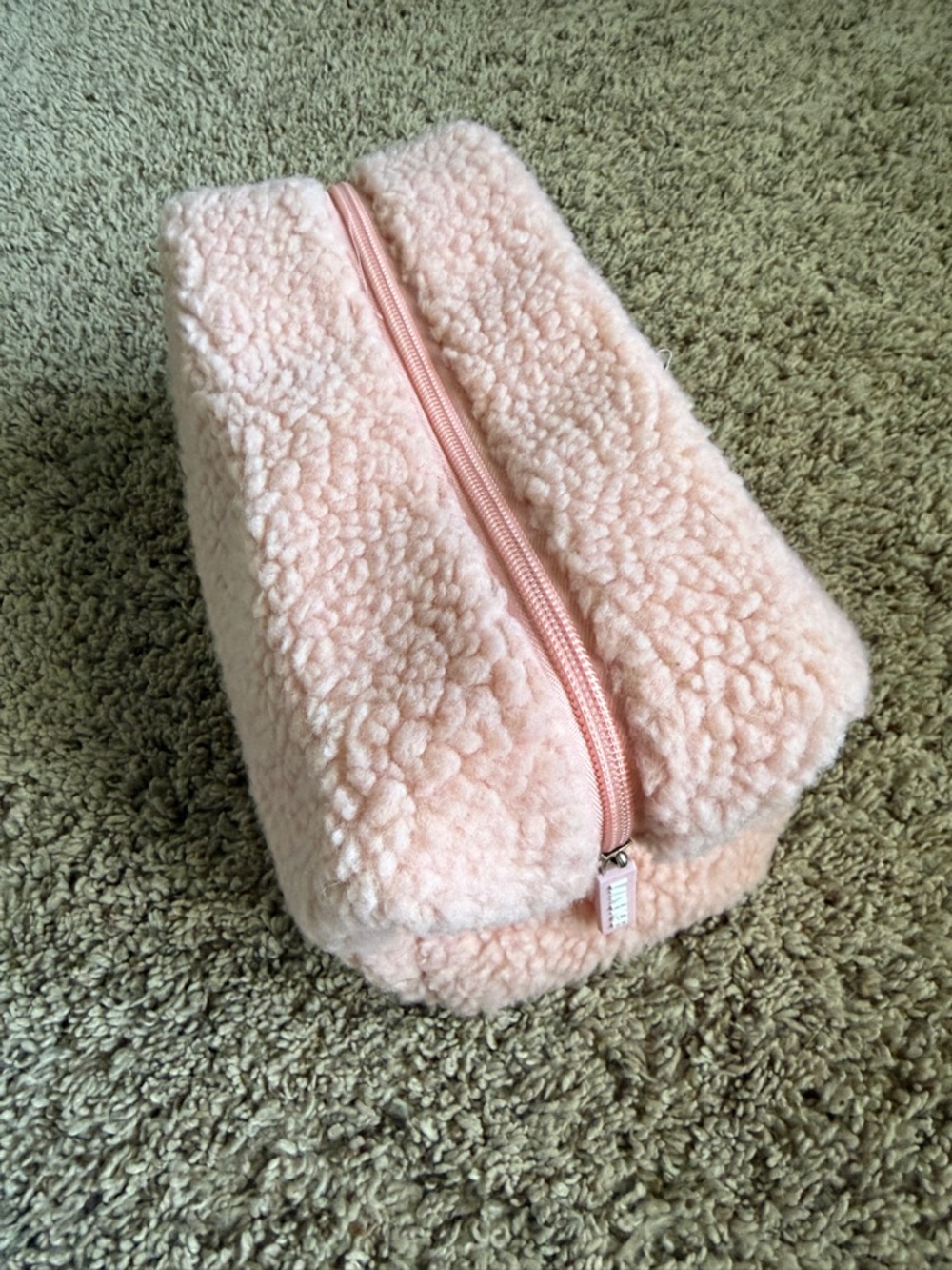 Laneige Fuzzy Pink Sherpa Zip Cosmetic Bag BRAND NEW